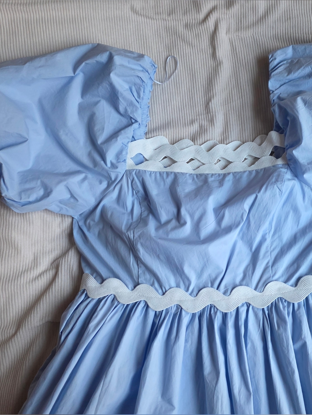 English Factory Scallop-Trim Cotton Midi Dress Sz L Blue Ecru Trim Nwt - Picture 16 of 16